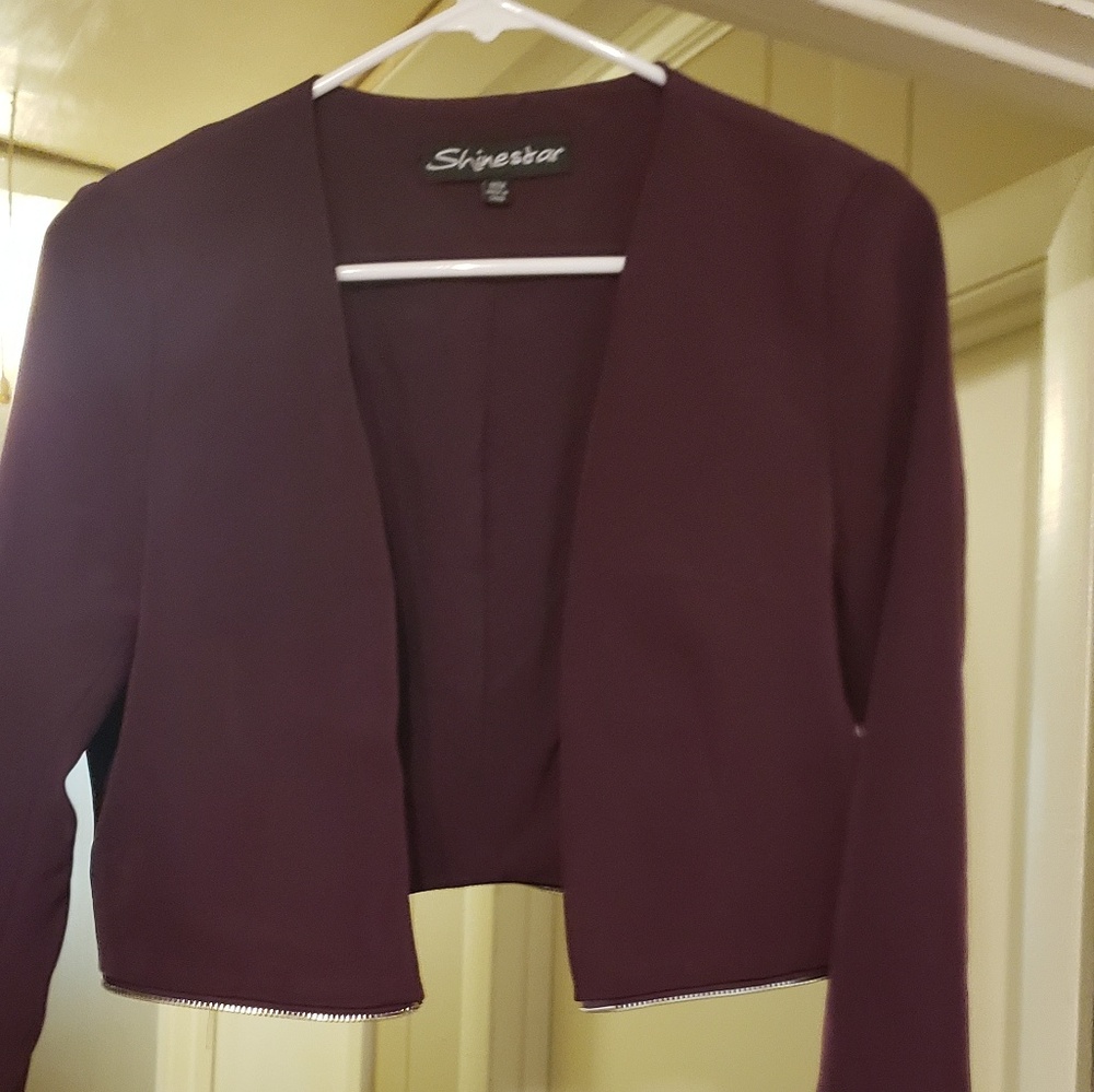 ❌SOLD❌Purple Cropped Blazer - Picture 3 of 5